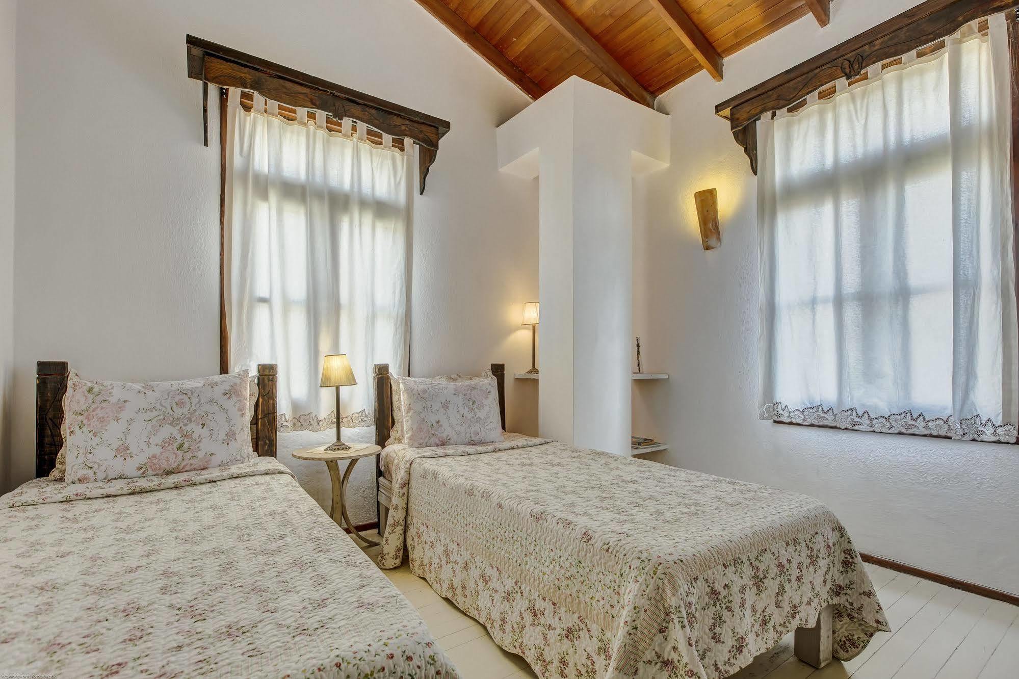 Retro Butik Otel (Adults Only) Çeşme Buitenkant foto