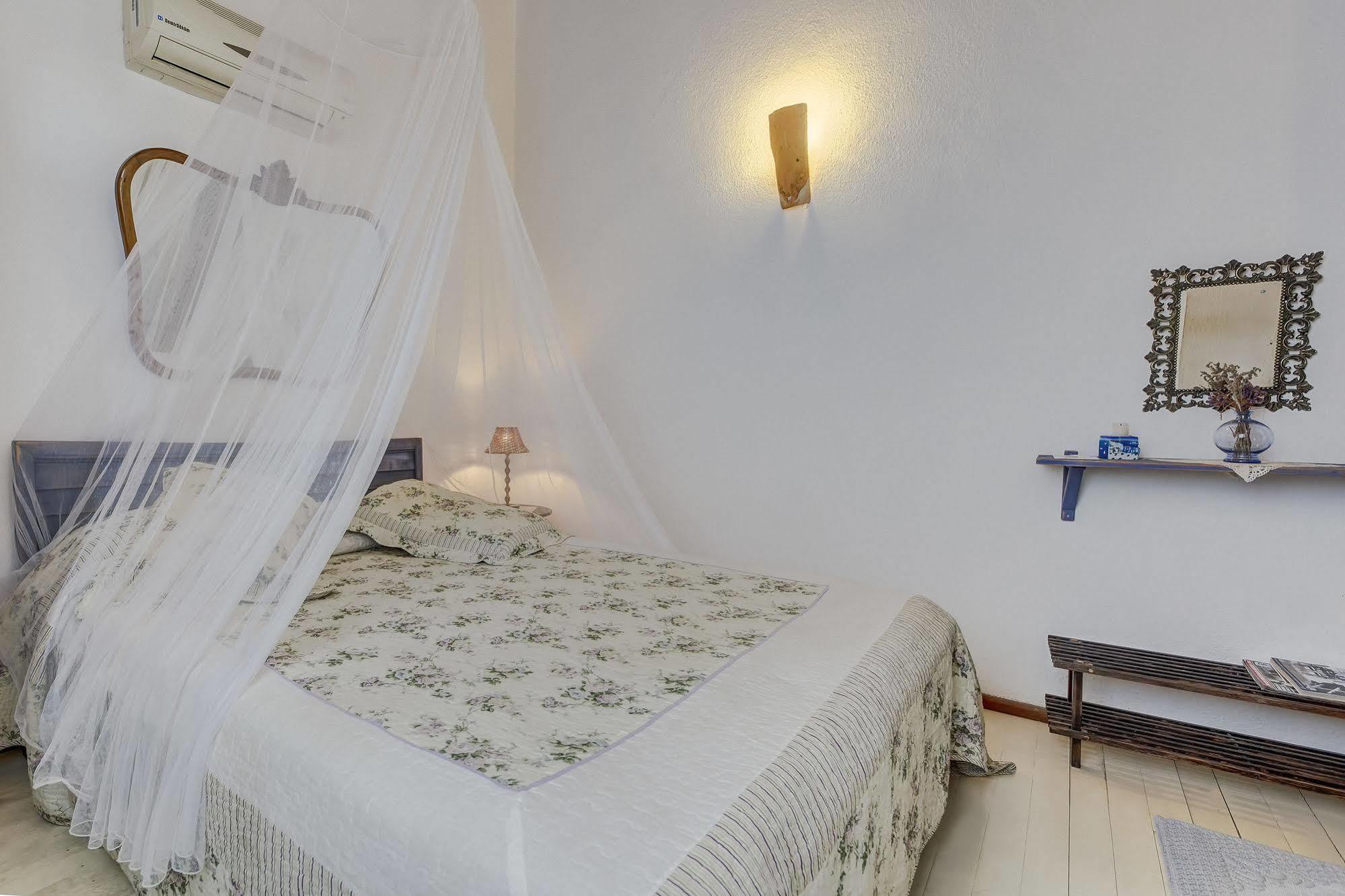Retro Butik Otel (Adults Only) Çeşme Buitenkant foto