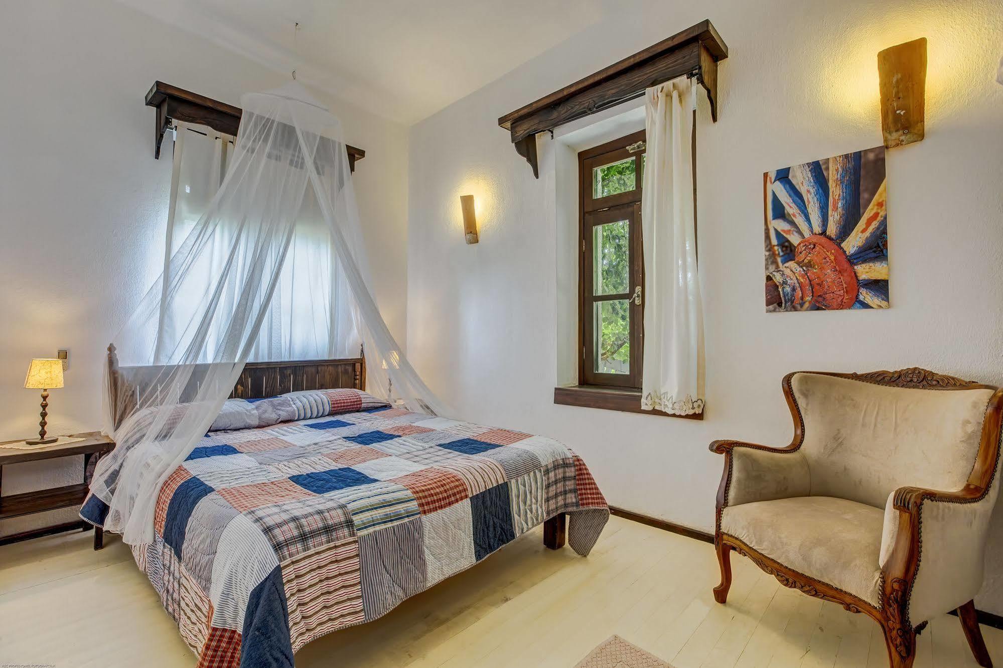 Retro Butik Otel (Adults Only) Çeşme Buitenkant foto